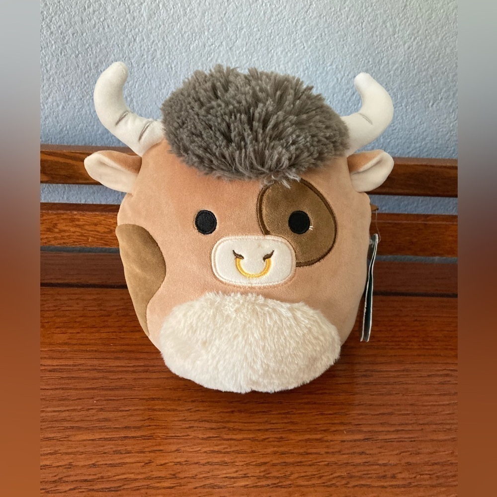 Squishmallow- 10” Shep the bull NWT